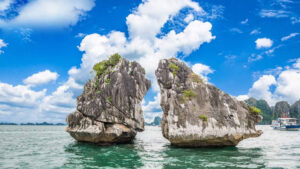 Tham quan vinh ha long